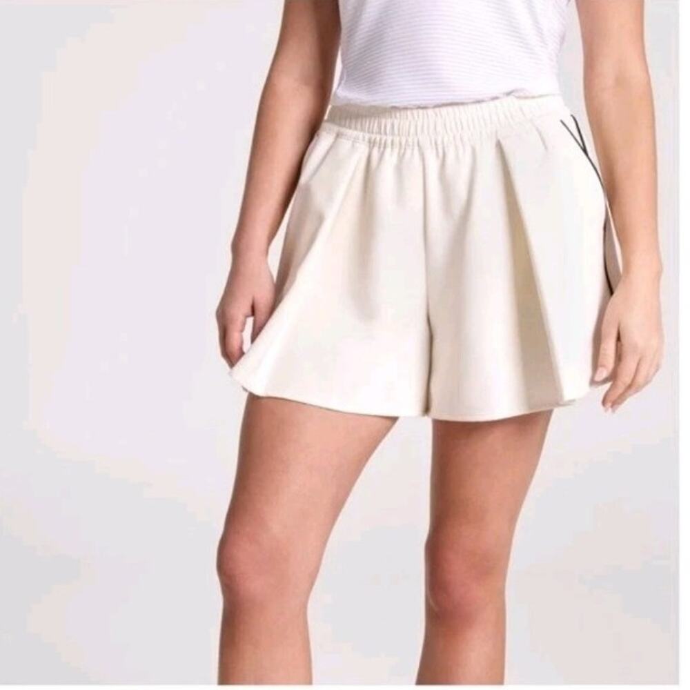 Calia relaxed short Golf NWT size XXL 5" Inseam Ivory